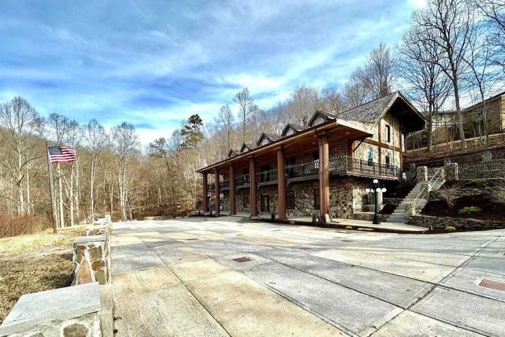5 Bedroom Estate Near Casino And Downtown Bristol Esterno foto